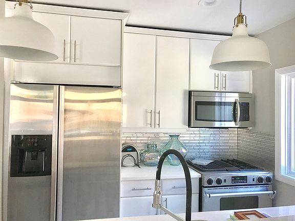 5th image of 2506 N Greenview Ave #1