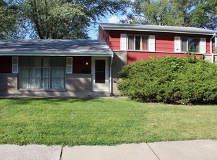 310 Gentry St, Park Forest, IL