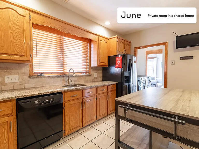 21 Bradbury Ave #A — Photo 11