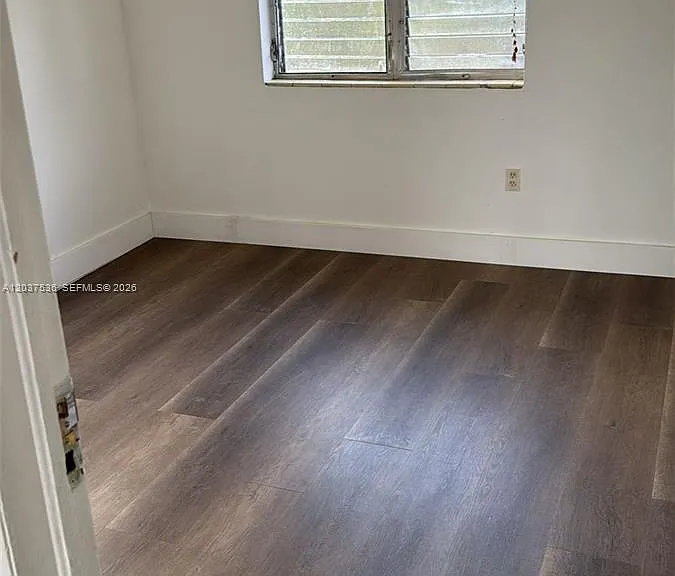6151 SW 35th St #1 — Photo 6