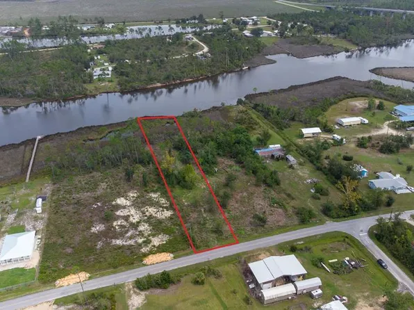 N Canal Dr, Pt Saint Joe, FL 32456