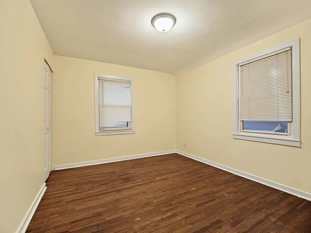 6 bed, 3.0 bath, 1543 sqft, $2,850 — Photo 4