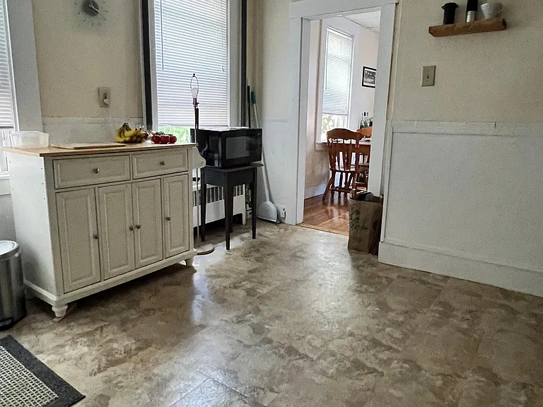 140 Hampshire St #1 — Photo 16