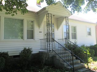 220 Simmons St, Burkeville, VA 23922