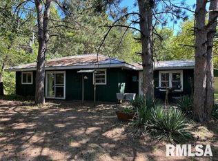 2096 E County Highway 3, Oquawka, IL 61469
