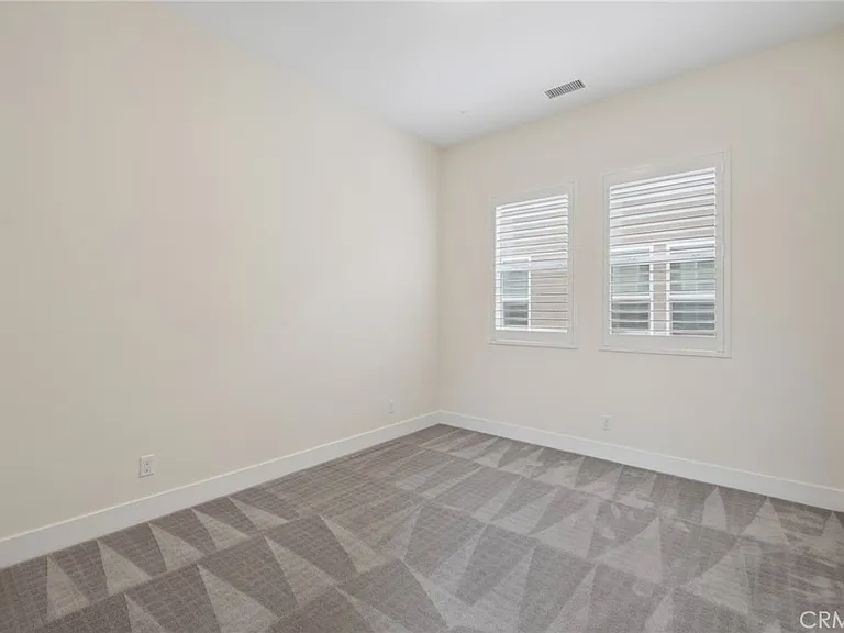 243 Cultivate — Photo 18