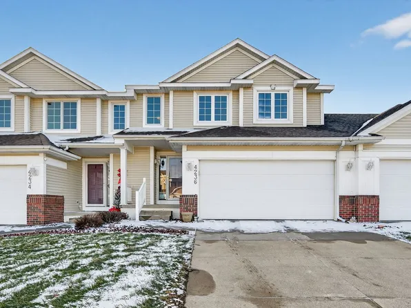 4236 154th St, Urbandale, IA 50323