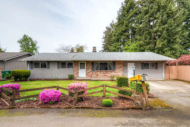 1st image of 11464 SE Stanley Ct