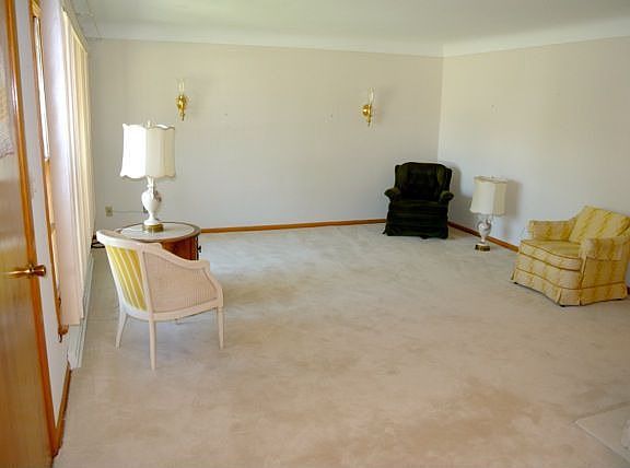 2nd image of 3962 W 223rd St