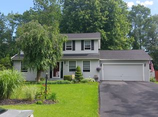 6215 Diffin Rd, Cicero, NY 13039