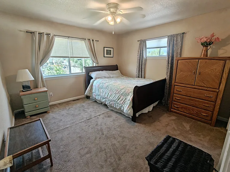 951 Euclid Ave #1 — Photo 18