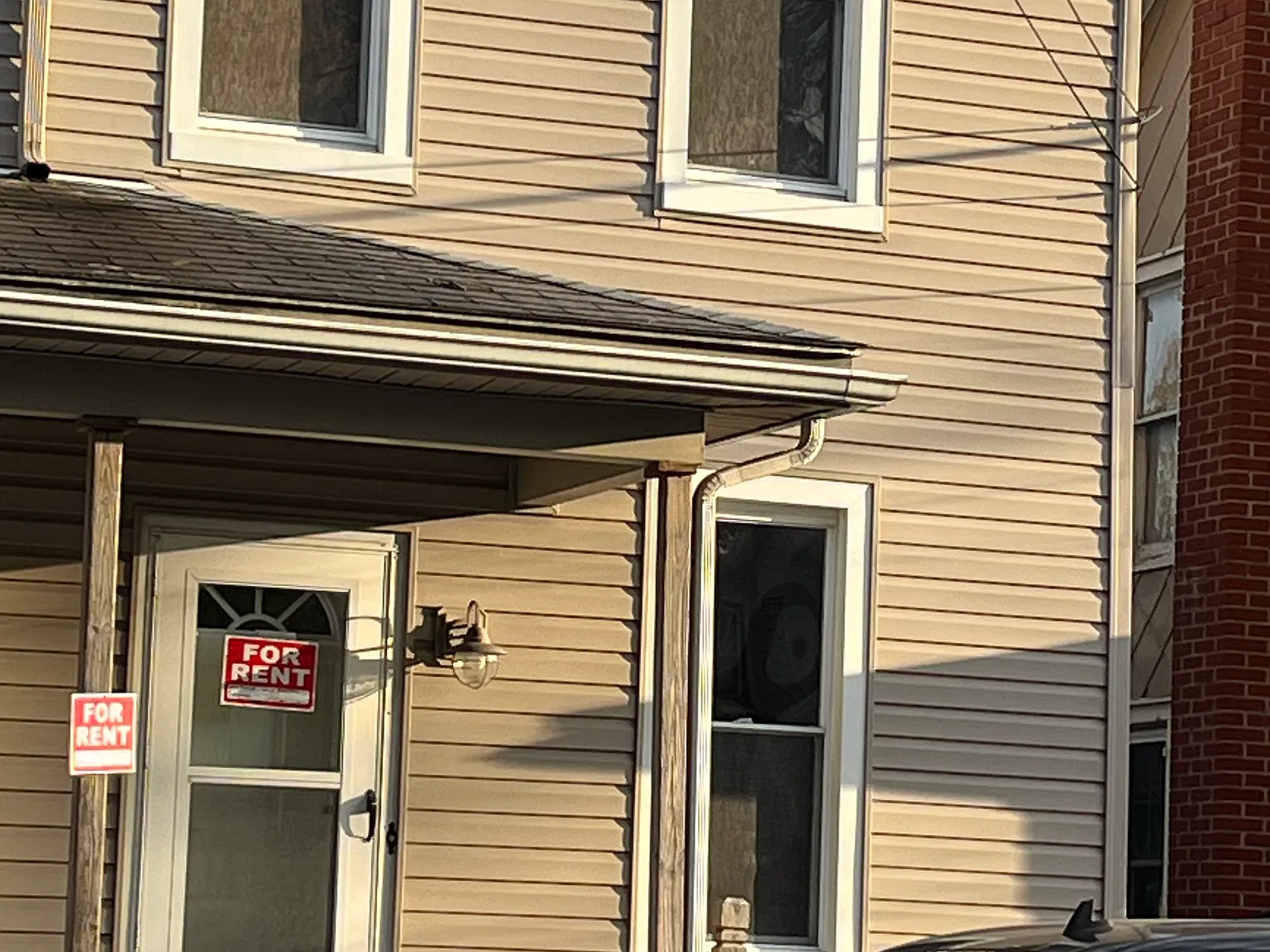 2 bed, $1,200 — Photo 1