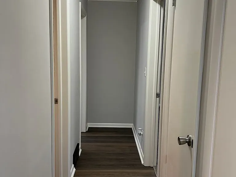 1387 E Gates St — Photo 10