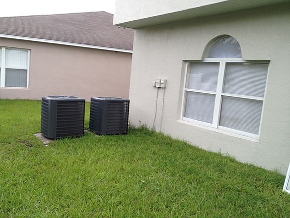 2nd image of 2957 Elbib Dr