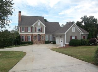 304 Hickory Ridge Ct, Canton, GA 30115