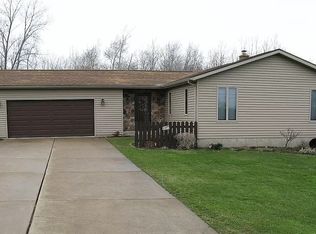 4876 Hannon Rd, Erie, PA 16510