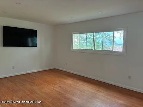 60 Cedar Ter — Photo 11