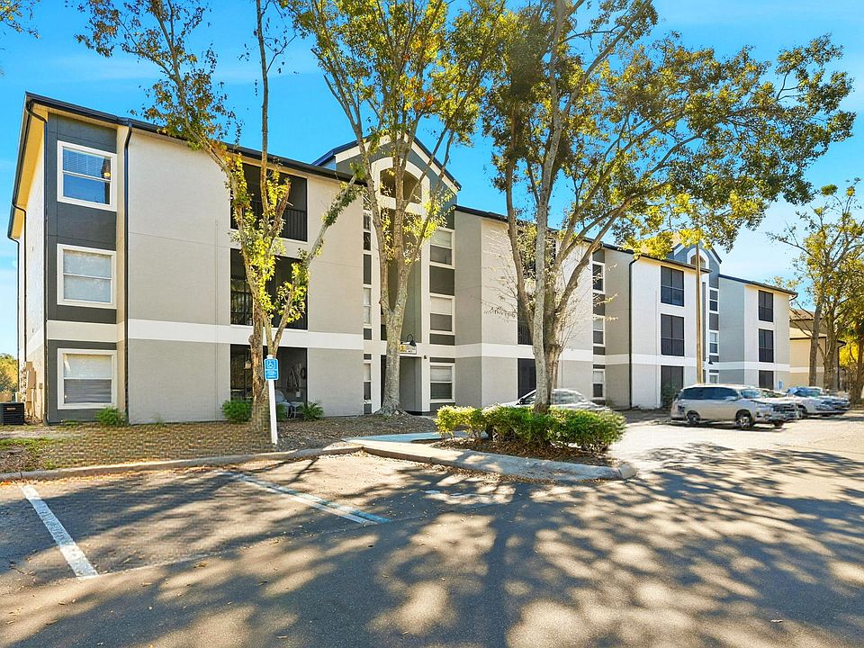 1st image of 8837 Latrec Ave APT 301