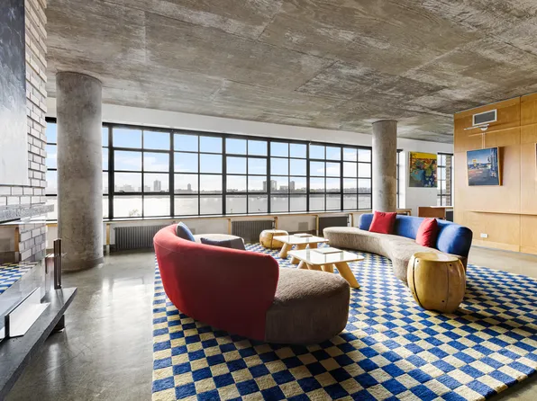 495 West Street image 1 of 17