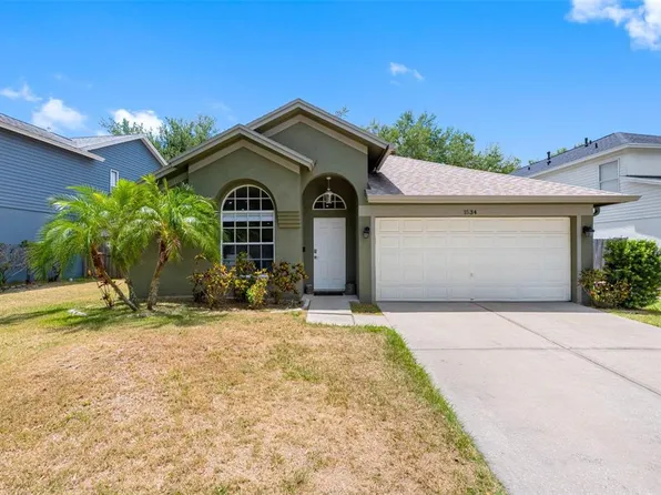 1534 Scotch Pine Dr, Brandon, FL 33511
