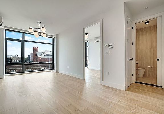 4th image of 11 Herkimer St #3E