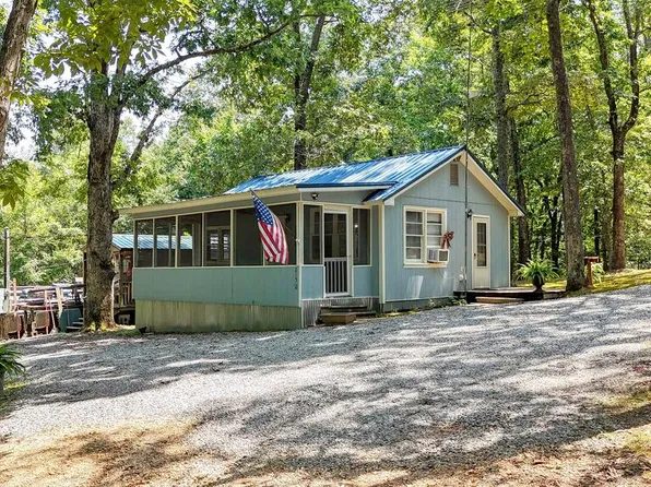 215 Mizpah St, Springville, TN 38256