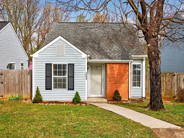 1011 Parkside Dr, Georgetown, KY 40324