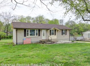 426 Faye Dr, Clarksville, TN 37040