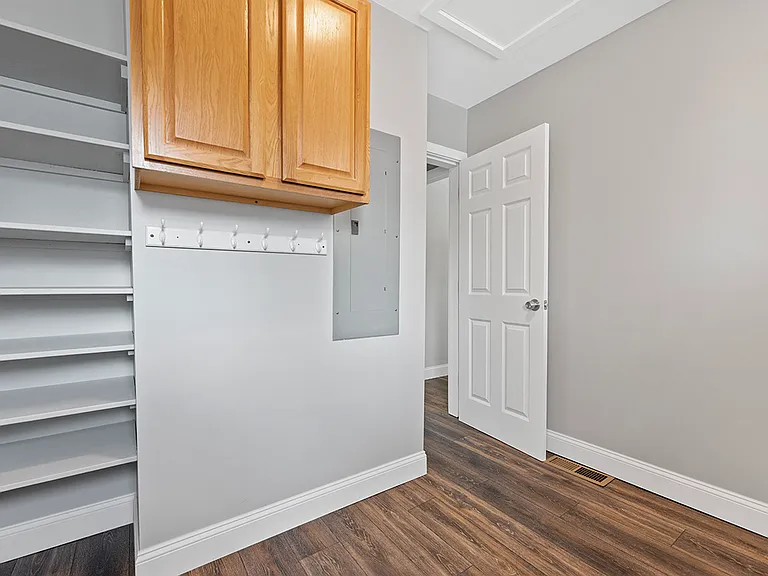 135 N Purdue Ave — Photo 15