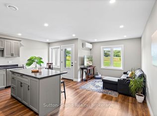 18 Maple Golf Cres #3, Northern Bruce Peninsula, ON N0H2R0