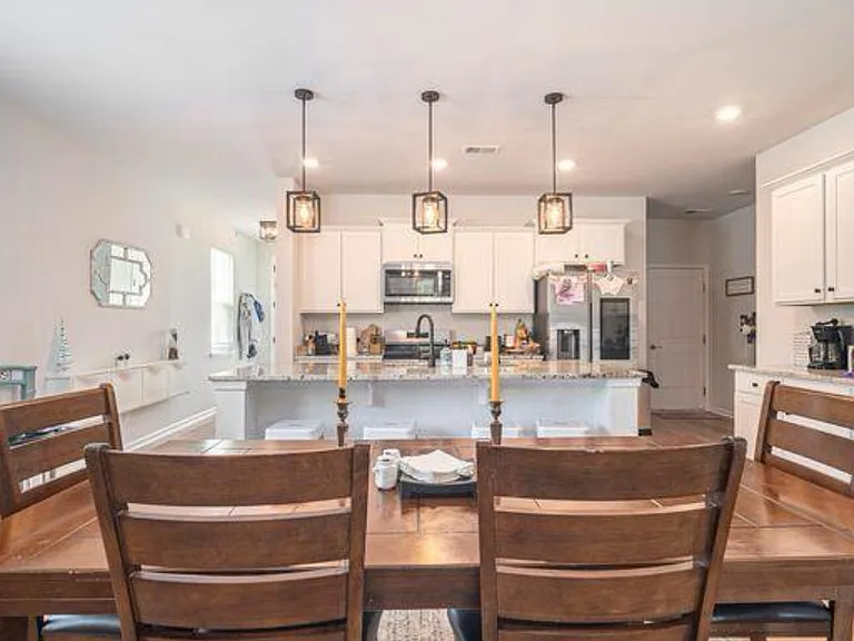2744 Harmony Lake Dr — Photo 5