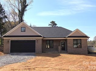 613 Bethany Rd, Albemarle, NC 28001