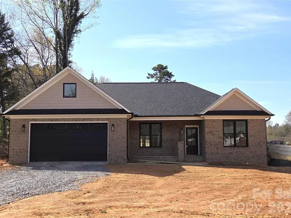 613 Bethany Rd, Albemarle, NC 28001