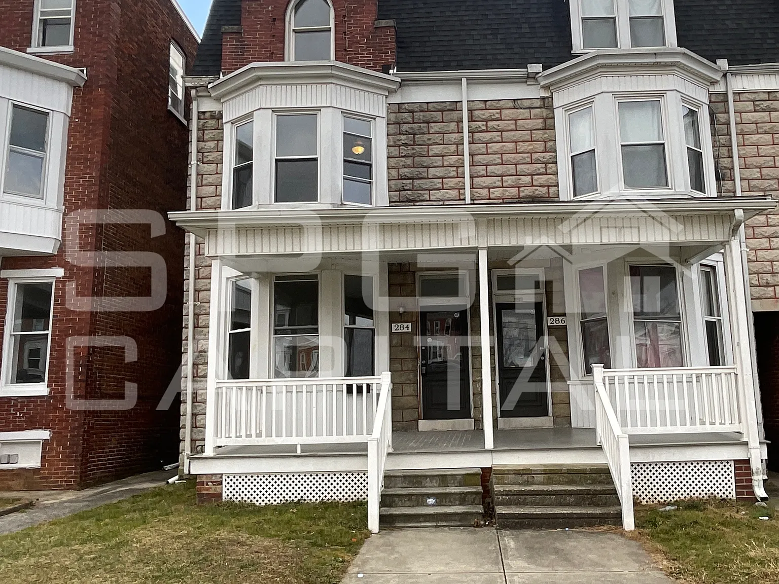 284 W Jackson St, York - B — Photo 1