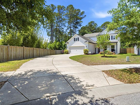 3rd image of 2045 Lanneau Ln