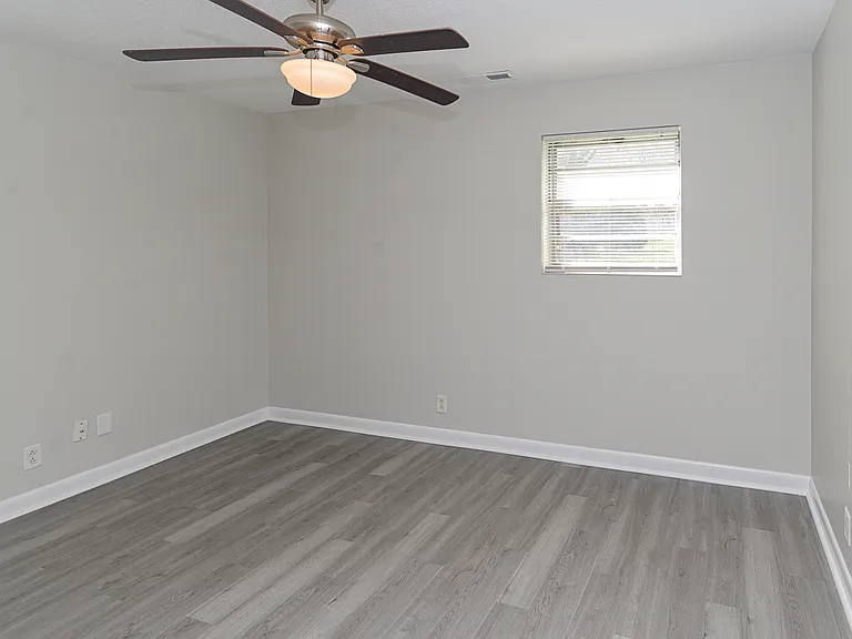 156 Macon Rd — Photo 18