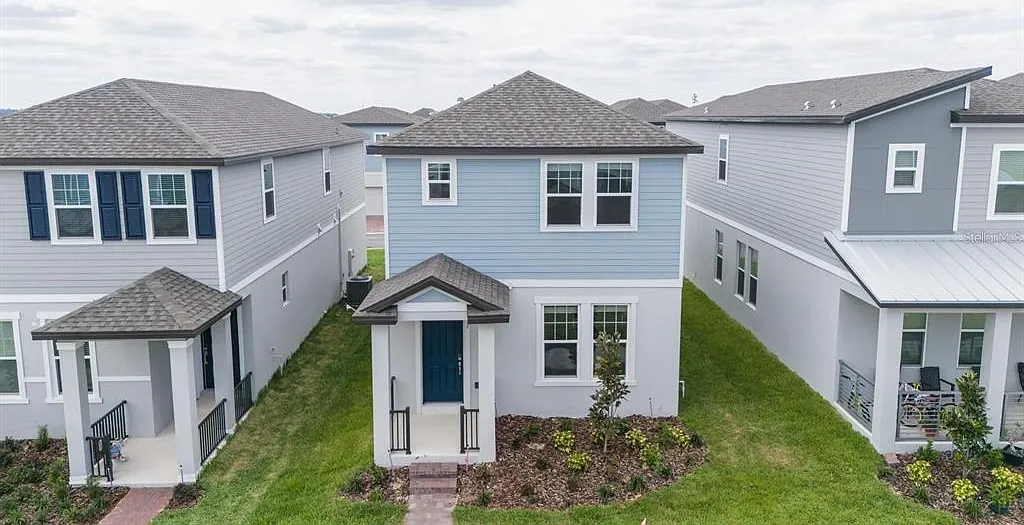 3 bed, 2.5 bath, 1668 sqft, $3,000 — Photo 1