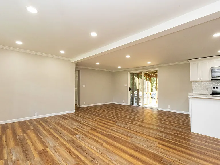 125 Anderson Rd — Photo 5