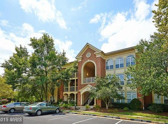 3rd image of 6601 Thackwell Way #3K