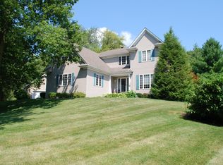 3959 E Countryview Dr, Byron, IL 61010