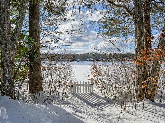 3rd image of 103 Pine Tree Drive