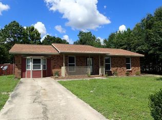 5605 Galaxy Dr, Crestview, FL 32539