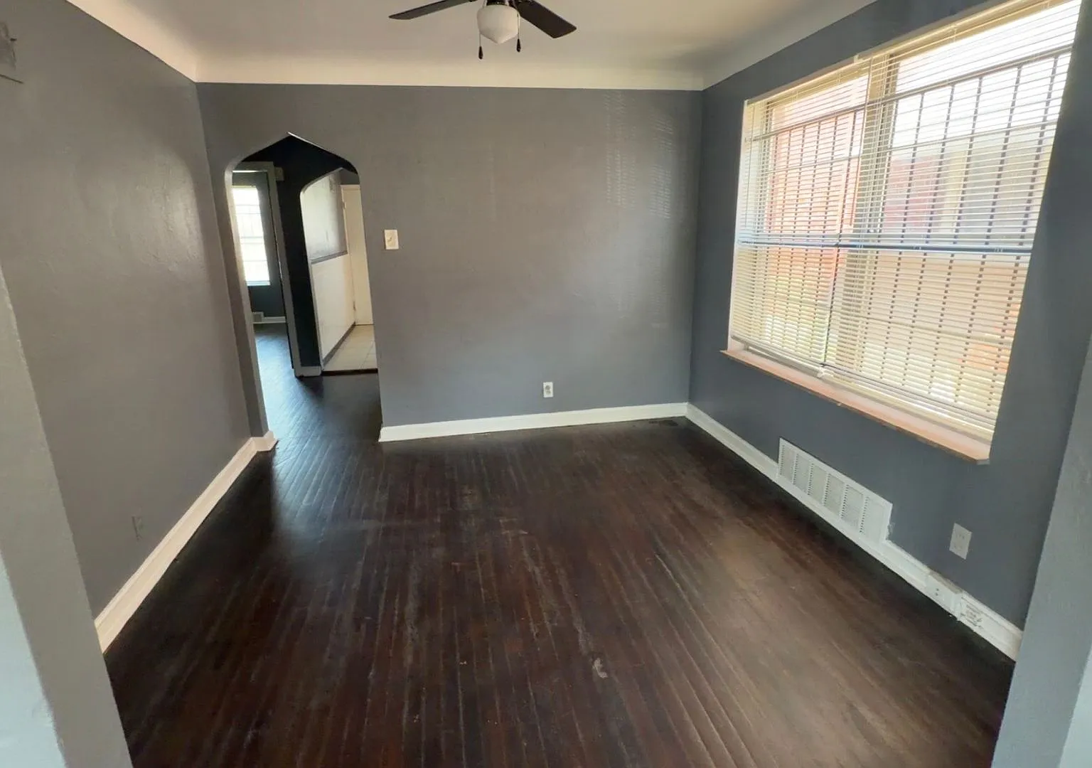 Beautiful 2 Bed 1 Bath For Rent! — Photo 3