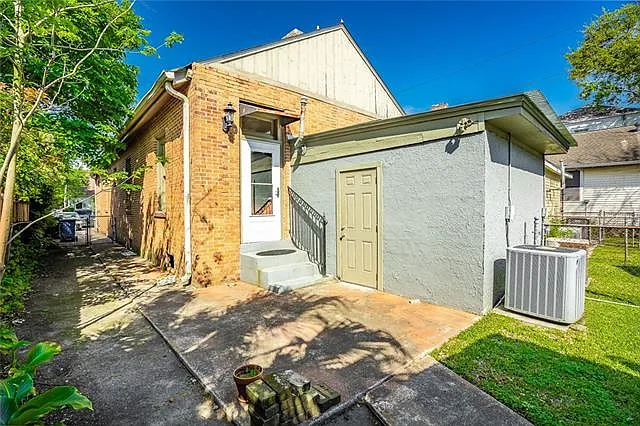 535 Jefferson Ave — Photo 14