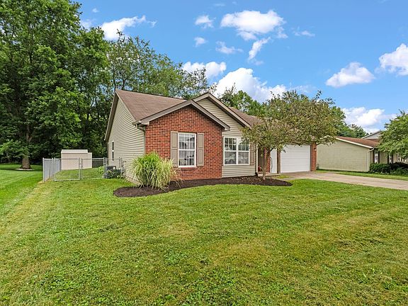 3rd image of 204 Alcon Dr