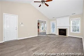 3 bed, 2.0 bath, 1581 sqft, $1,695 — Photo 4