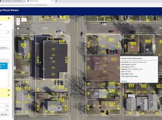 405 S Central Ave, Roxana, IL 62084