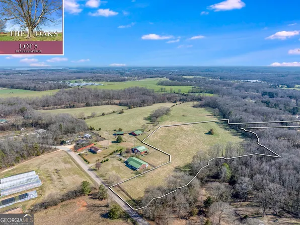 5 The Oaks Dr, Hartwell, GA 30643