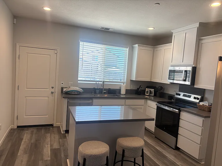 30 Oak Manor Way — Photo 6