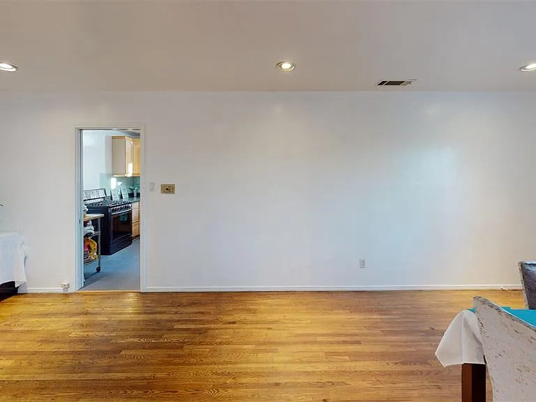 1821 Brookline St #2 — Photo 12
